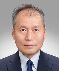 高尾紳路