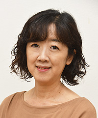 穂坂繭