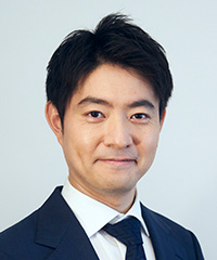 鶴山淳志